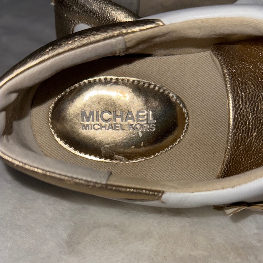 Michael Kors White and Gold Leather Sleek Sneakers - Picture 2 of 14